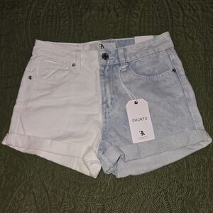 Flying Angel Jean Shorts Size 6-7